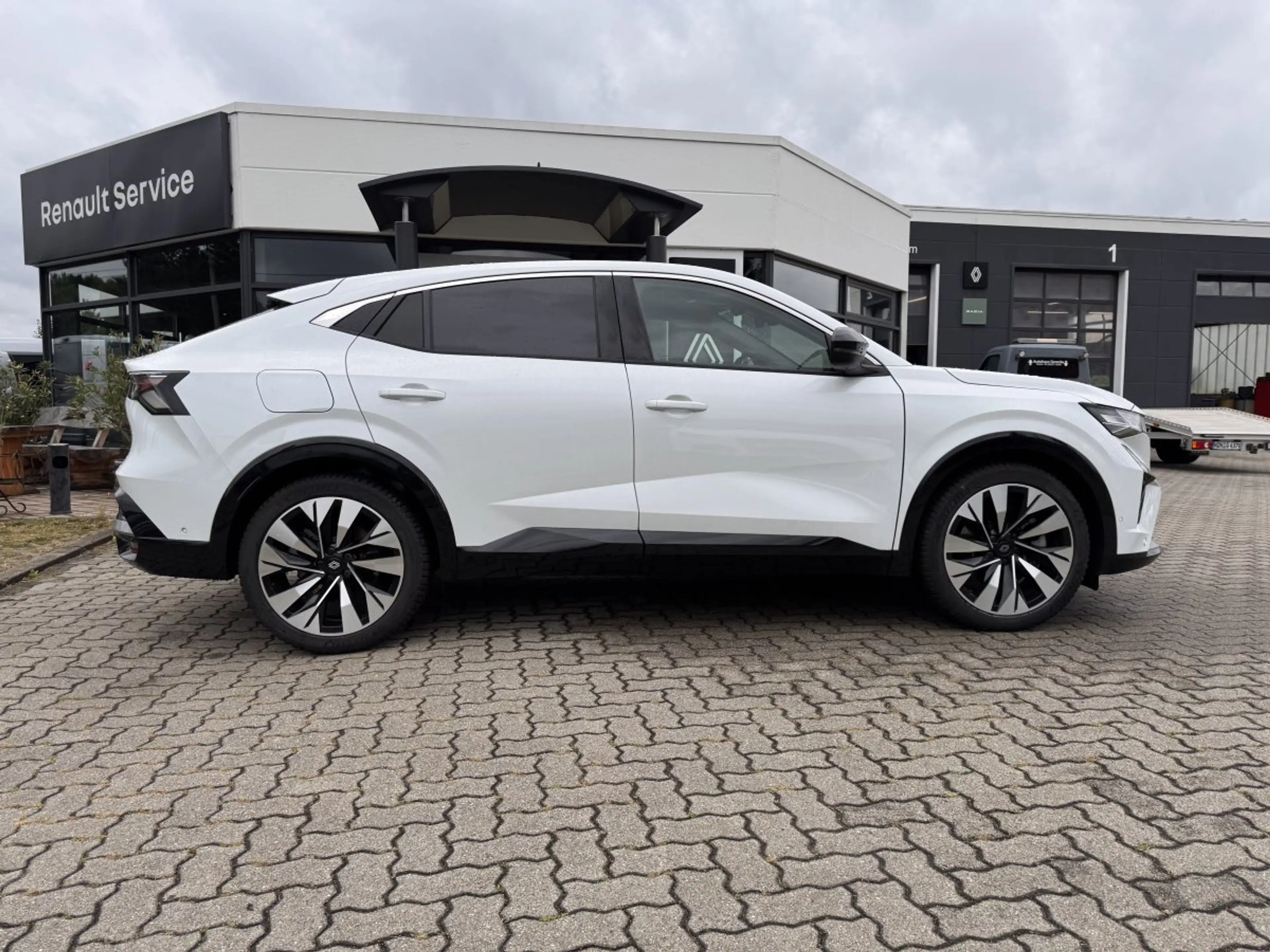Renault Rafale 1.2 E-TECH Full Hybrid 200 Techno — photo 8