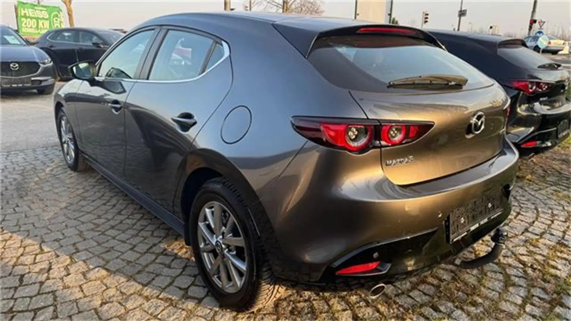 Mazda 3 e-Skyactiv-G122 Comfort+ Aut. Automatik mit Anhä Grau - 2