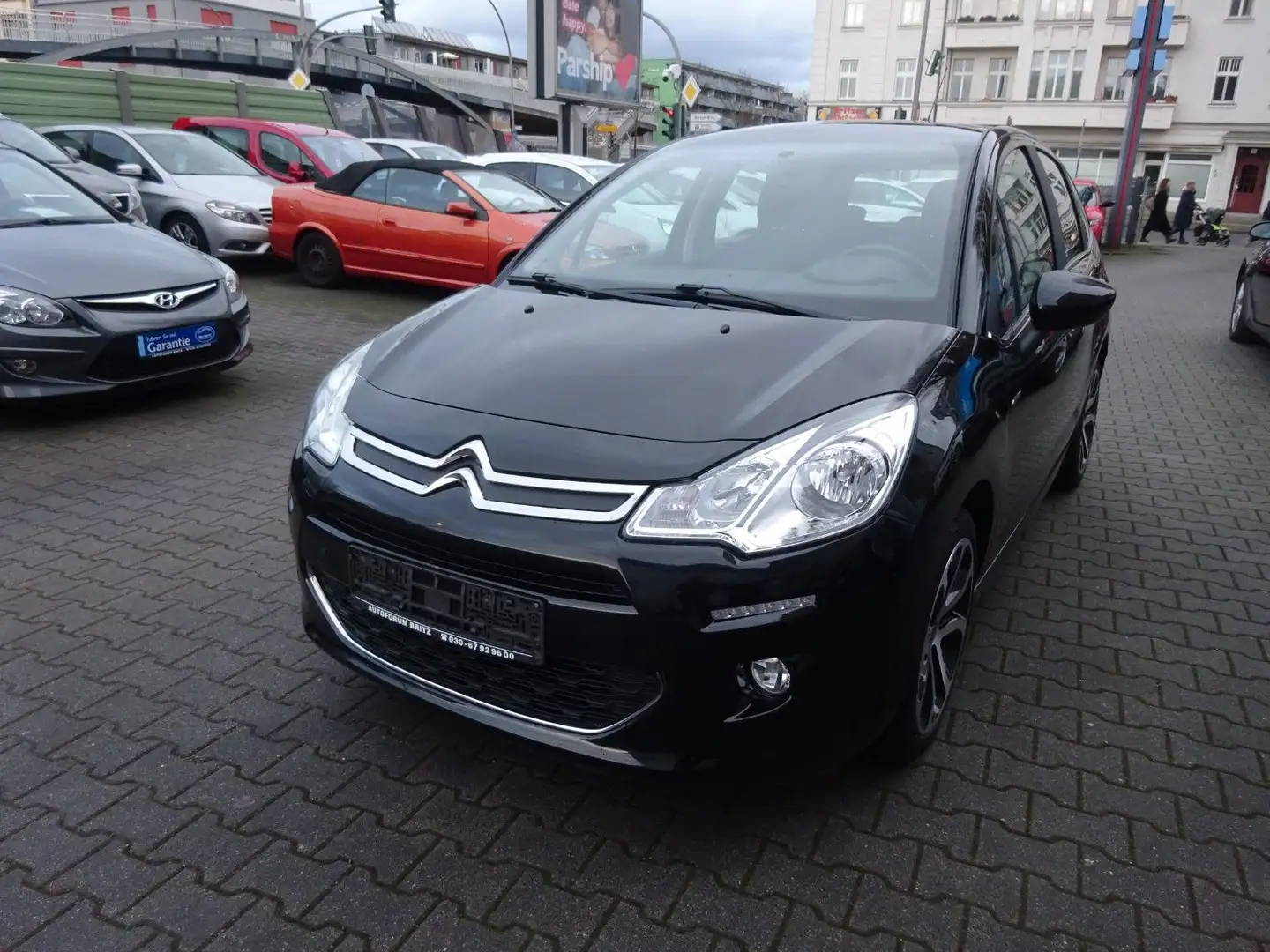 Citroen C3 e-HDi 90, AUTOMATIK Schwarz - 1