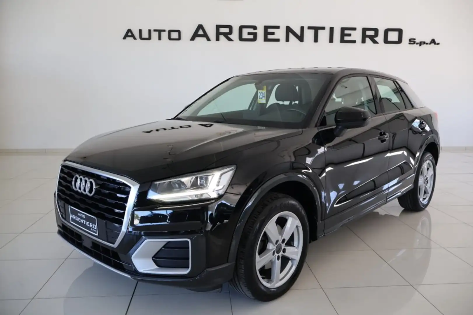 Audi Q2 30 TDI S tronic Admired Sport led navi cerchi 17 Noir - 1