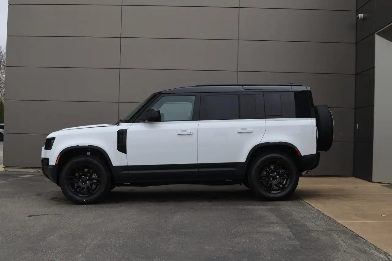 Land Rover Defender снимка Land Rover Defender