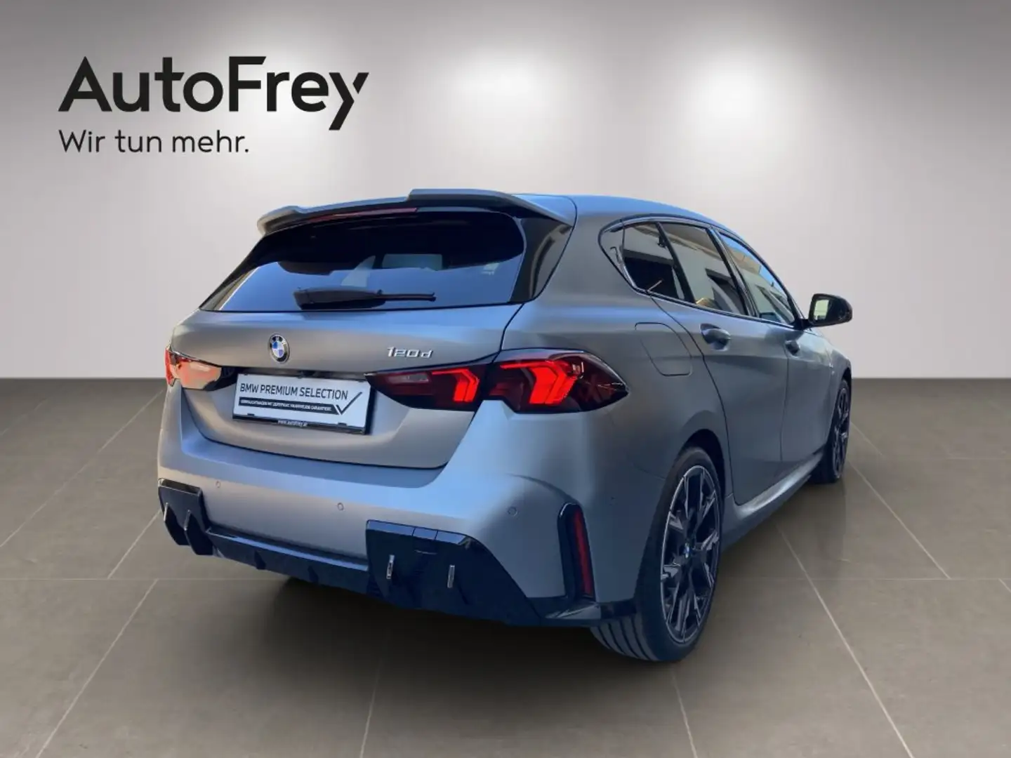 BMW 120 120d Grau - 2