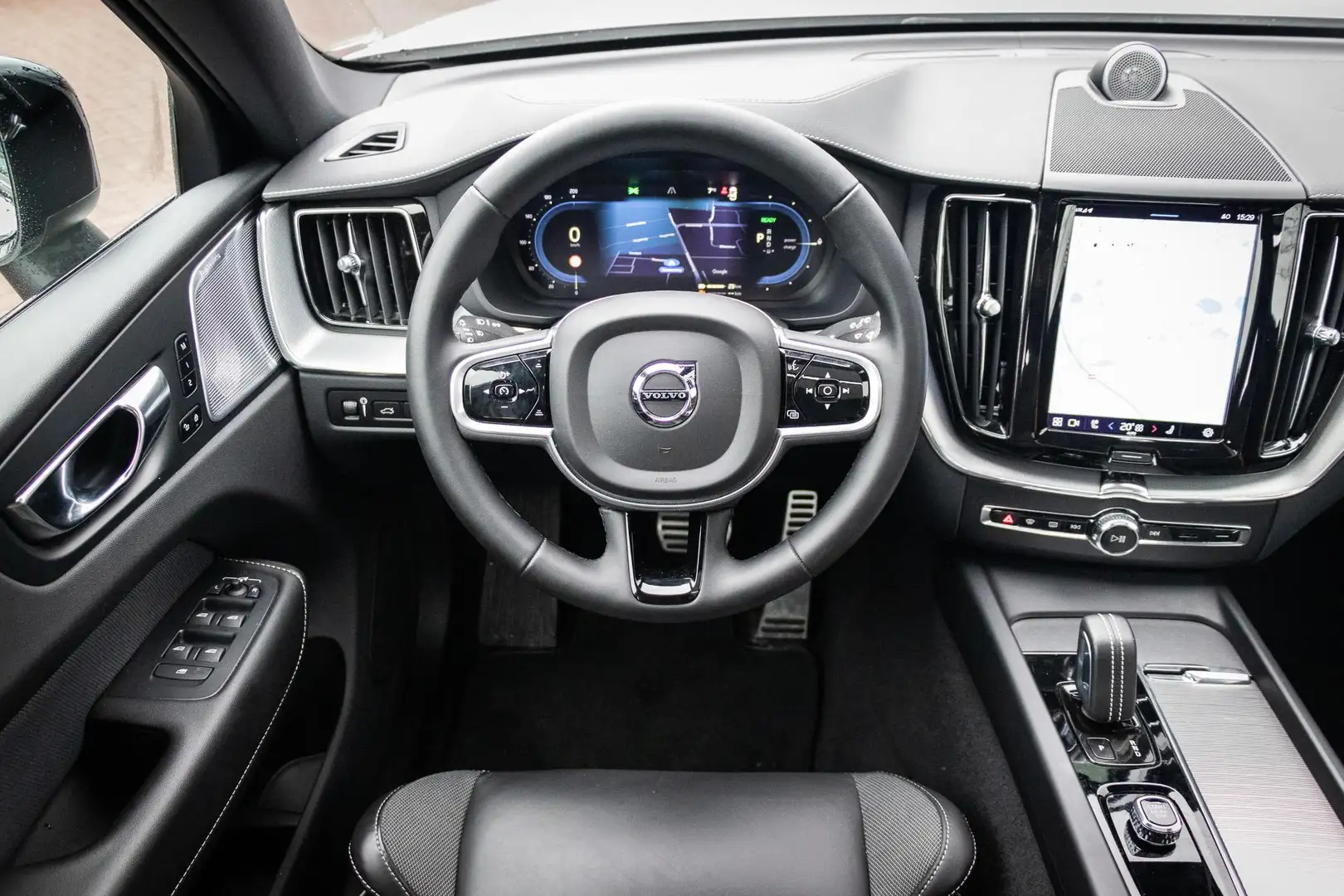 Volvo XC60 Recharge T8 AWD Polestar Engineered | Bowers & Wil Wit - 2