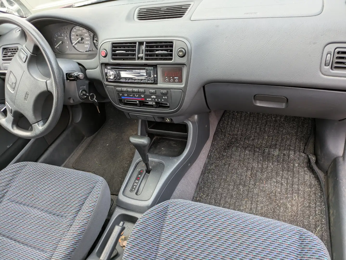 Honda Civic Civic Automatik 1,4 IS Rot - 2