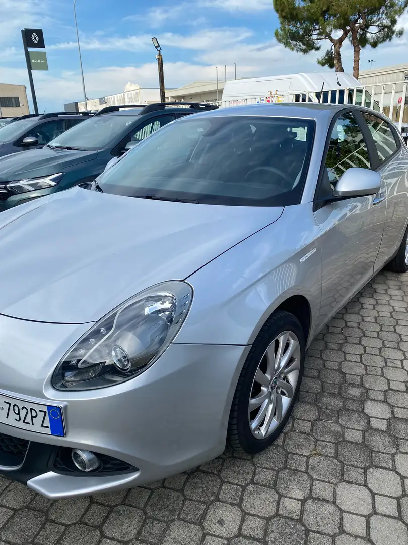 Alfa Romeo Giulietta Giulietta III 2016 1.6 jtdm Business 120cv tct Silber - 2