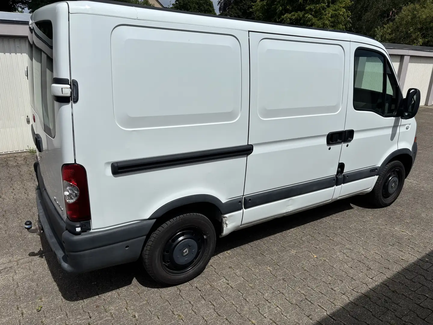 Renault Master 2.5 dCi 100 L1H1 Weiß - 1