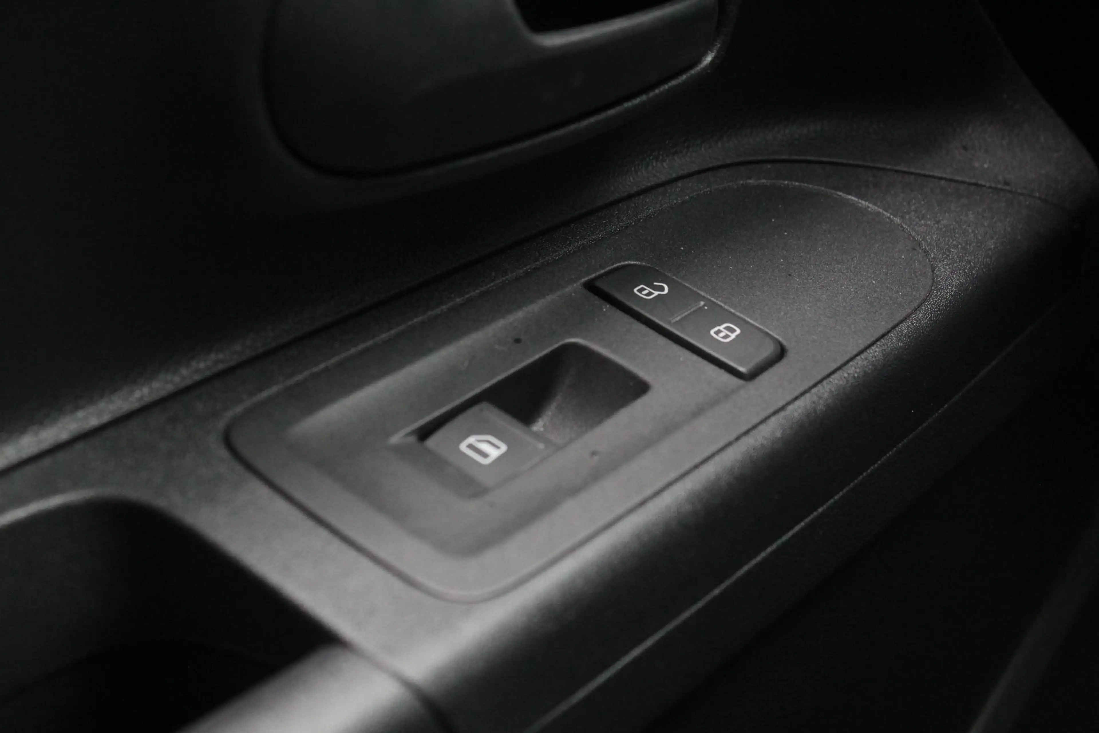 Skoda Citigo 1.0 Greentech Active Pro / 5-DRS / AIRCO / CENTR D — photo 11