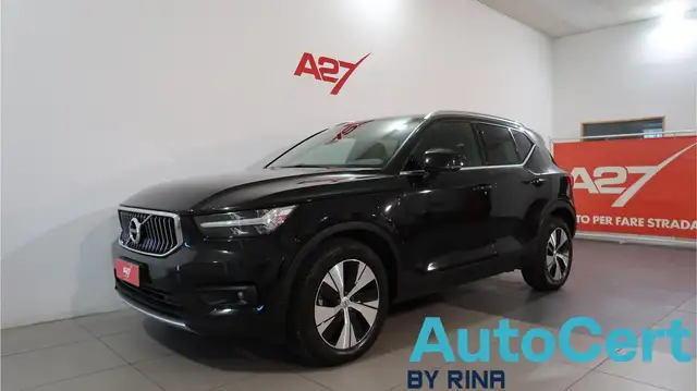 2021 Volvo XC40 in Black for sale