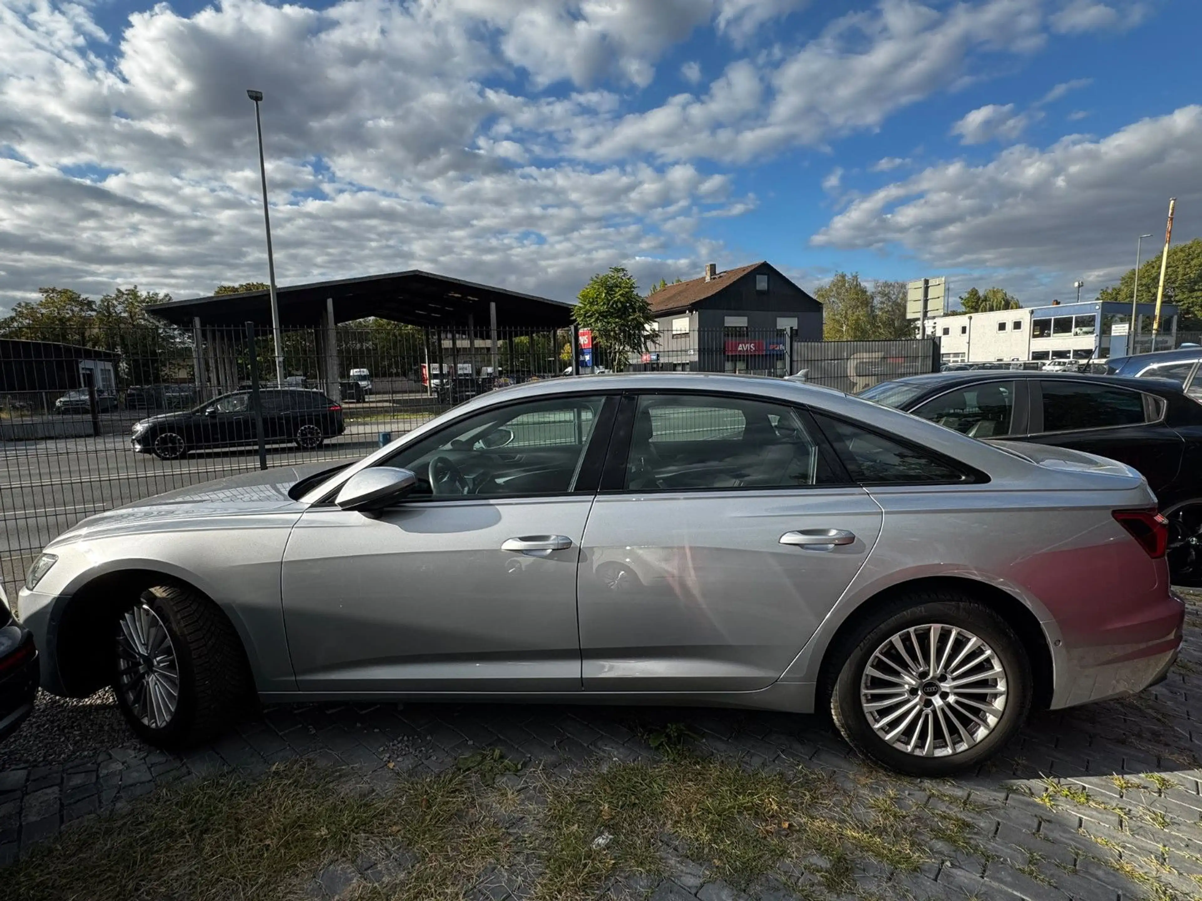 Audi A6 Lim. 40 TDI design — photo 9