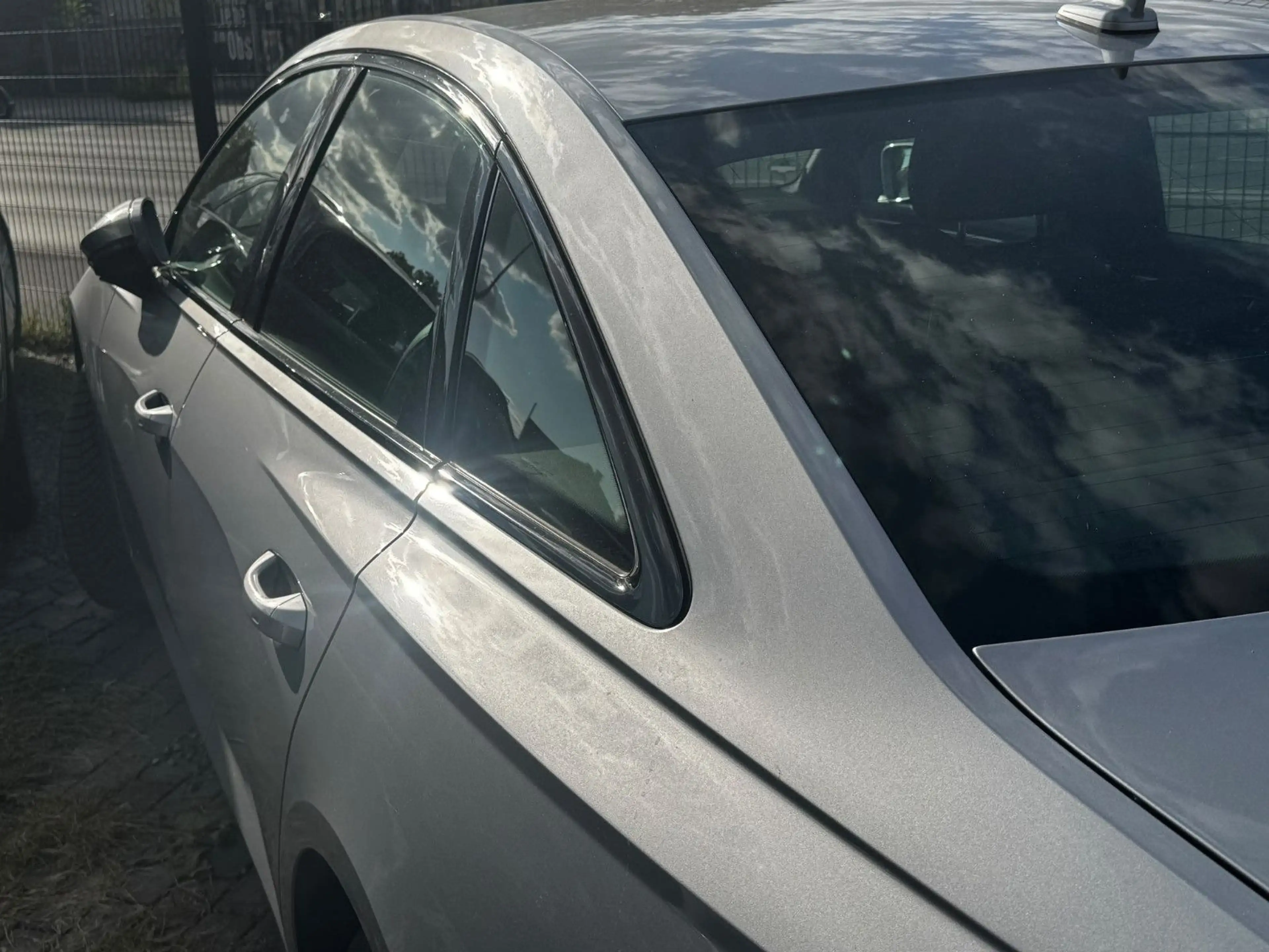 Audi A6 Lim. 40 TDI design — photo 5
