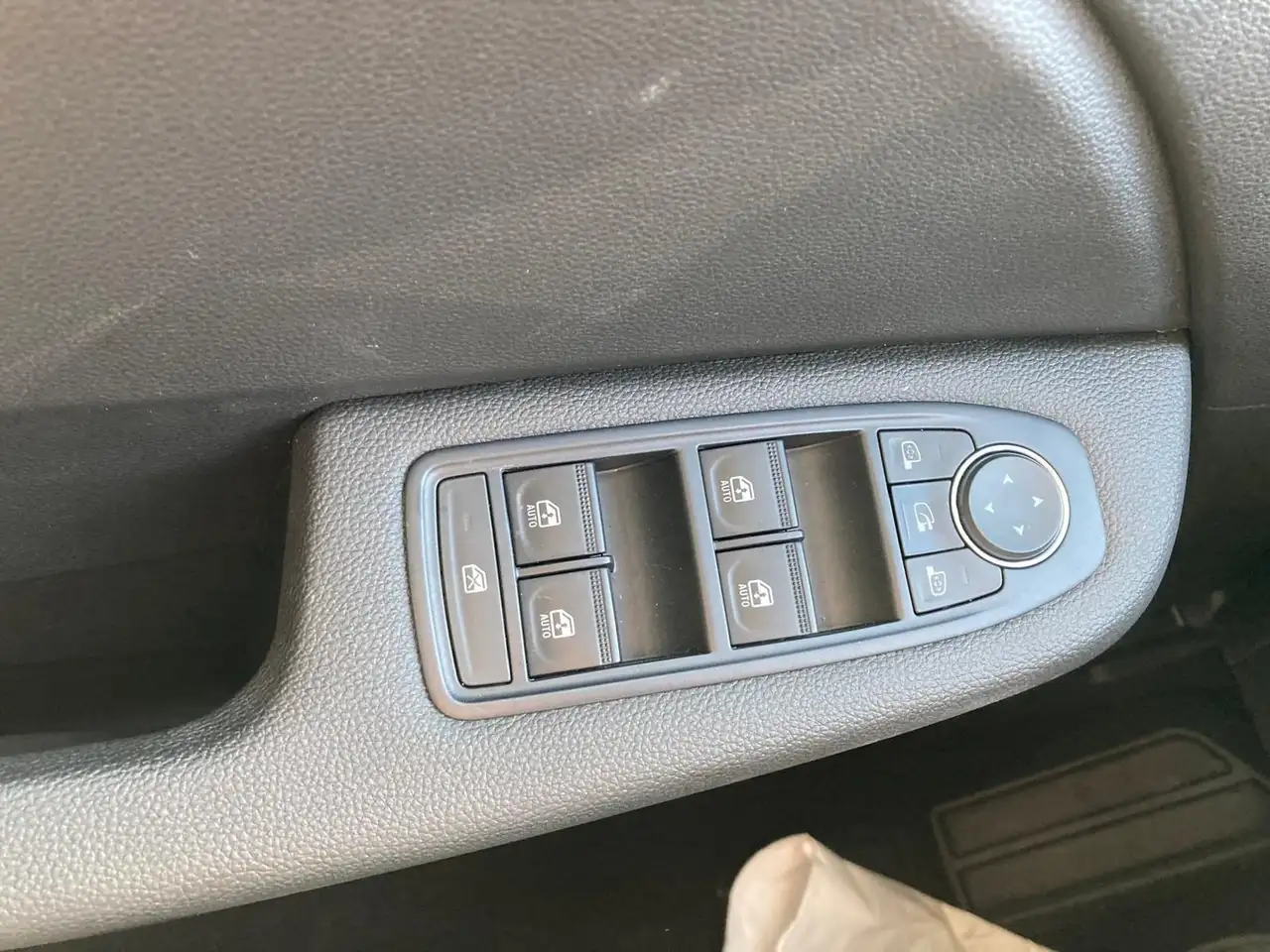 Renault Clio TCe Evolution 90 9