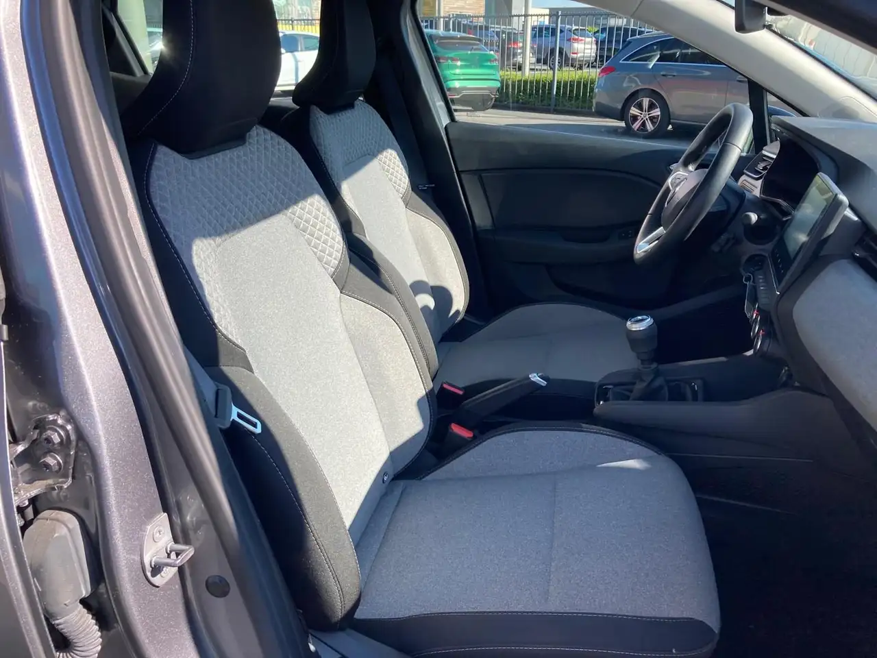 Renault Clio TCe Evolution 90 14