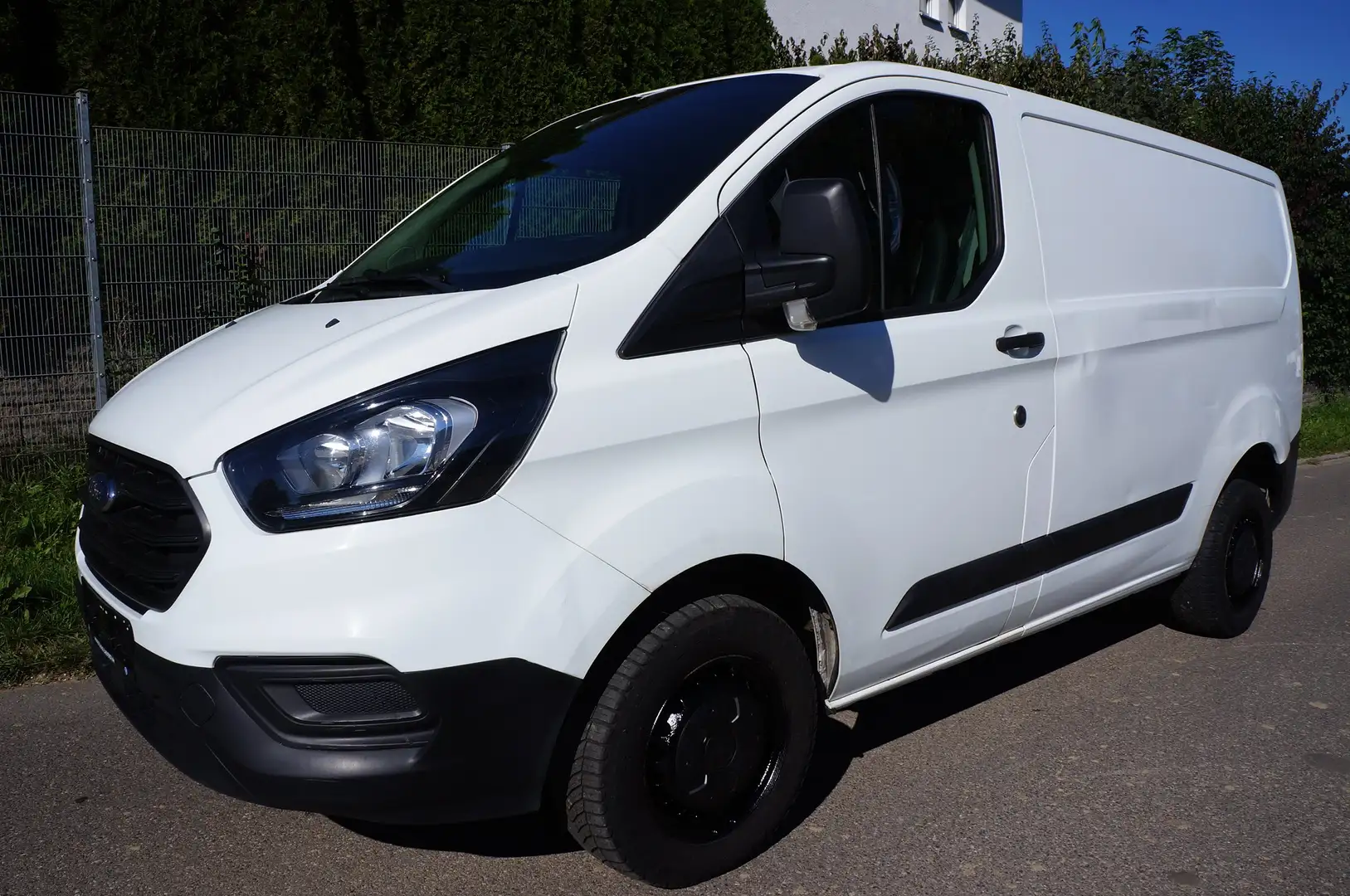 Ford Transit Custom **LEDER**2x FLÜGELTÜR=3xSITZ=6xGANG=PDC=E6 Weiß - 1