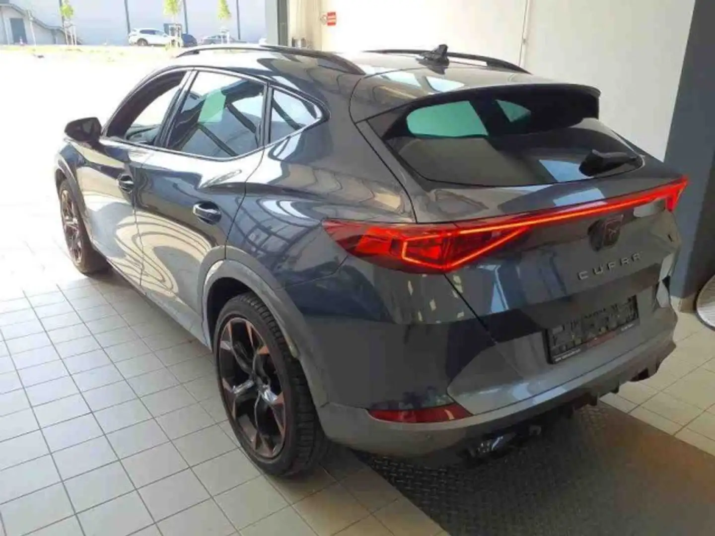 CUPRA Formentor VZ 2.0 TSI DSG 4Drive Panorama Klima Navi Leder - 2