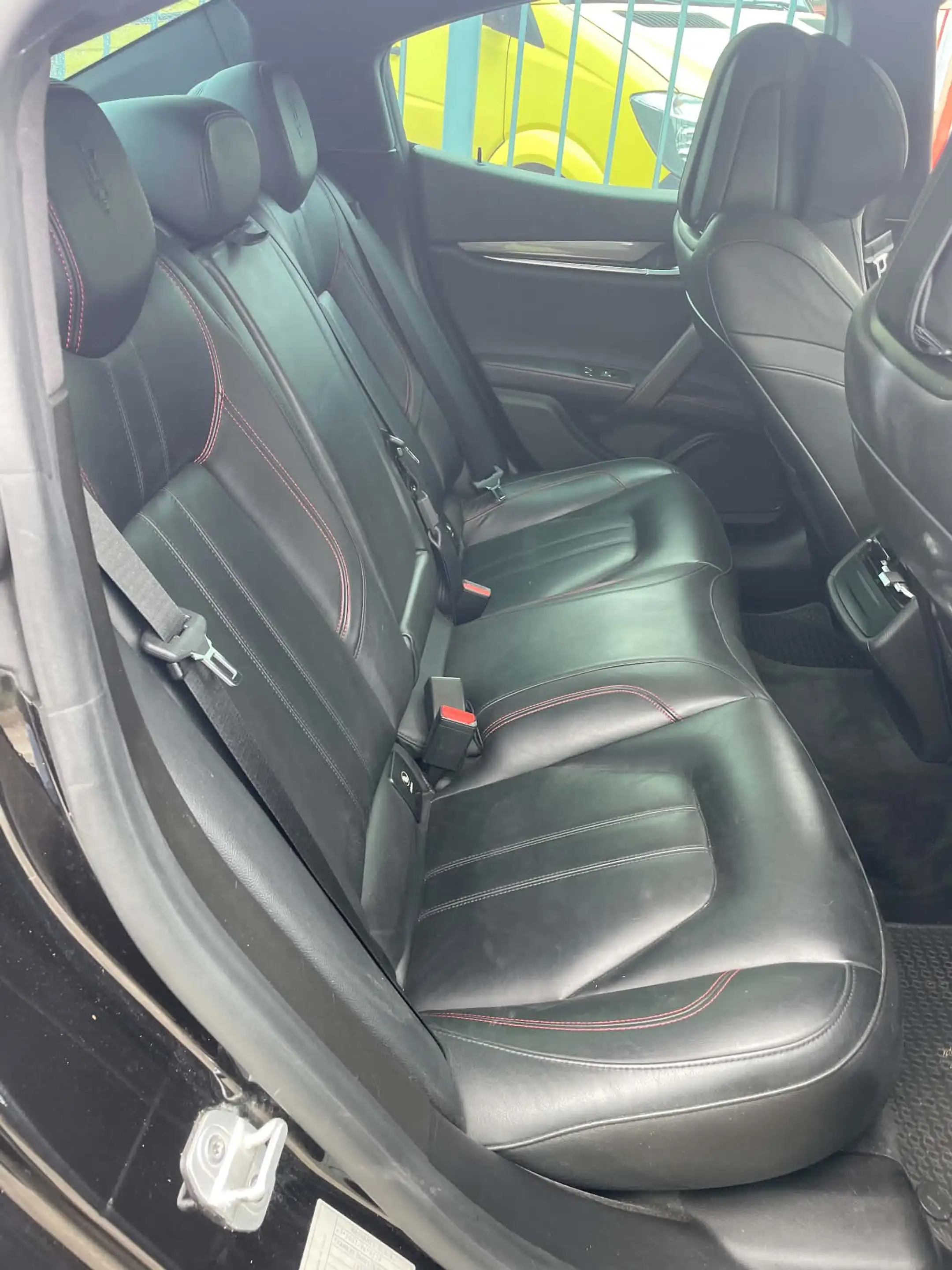 Maserati Ghibli Ghibli 3.0 V6 BiTurbo — photo 10