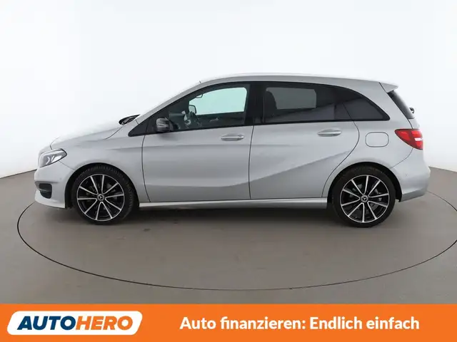 Mercedes-Benz B-Class view 3