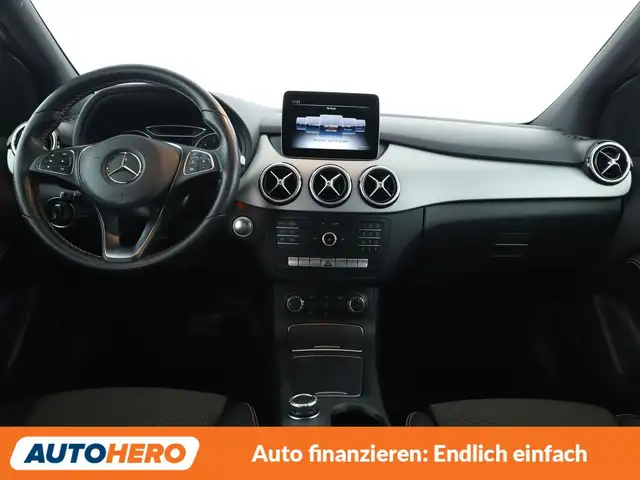 Mercedes-Benz B-Class view 12