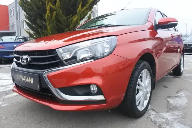 Lada Vesta Lada Vesta 1,6 Luxus Aut./NAVI/TOUCH/ÖAMTC