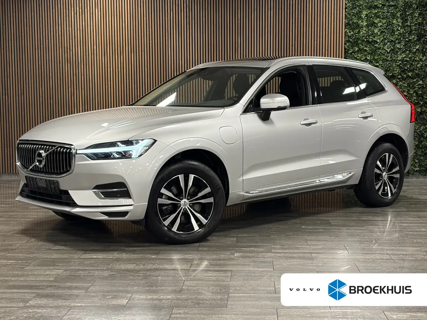 Volvo XC60 T6 AWD Recharge Inscription Schuifdak | Lederen be Argent - 1