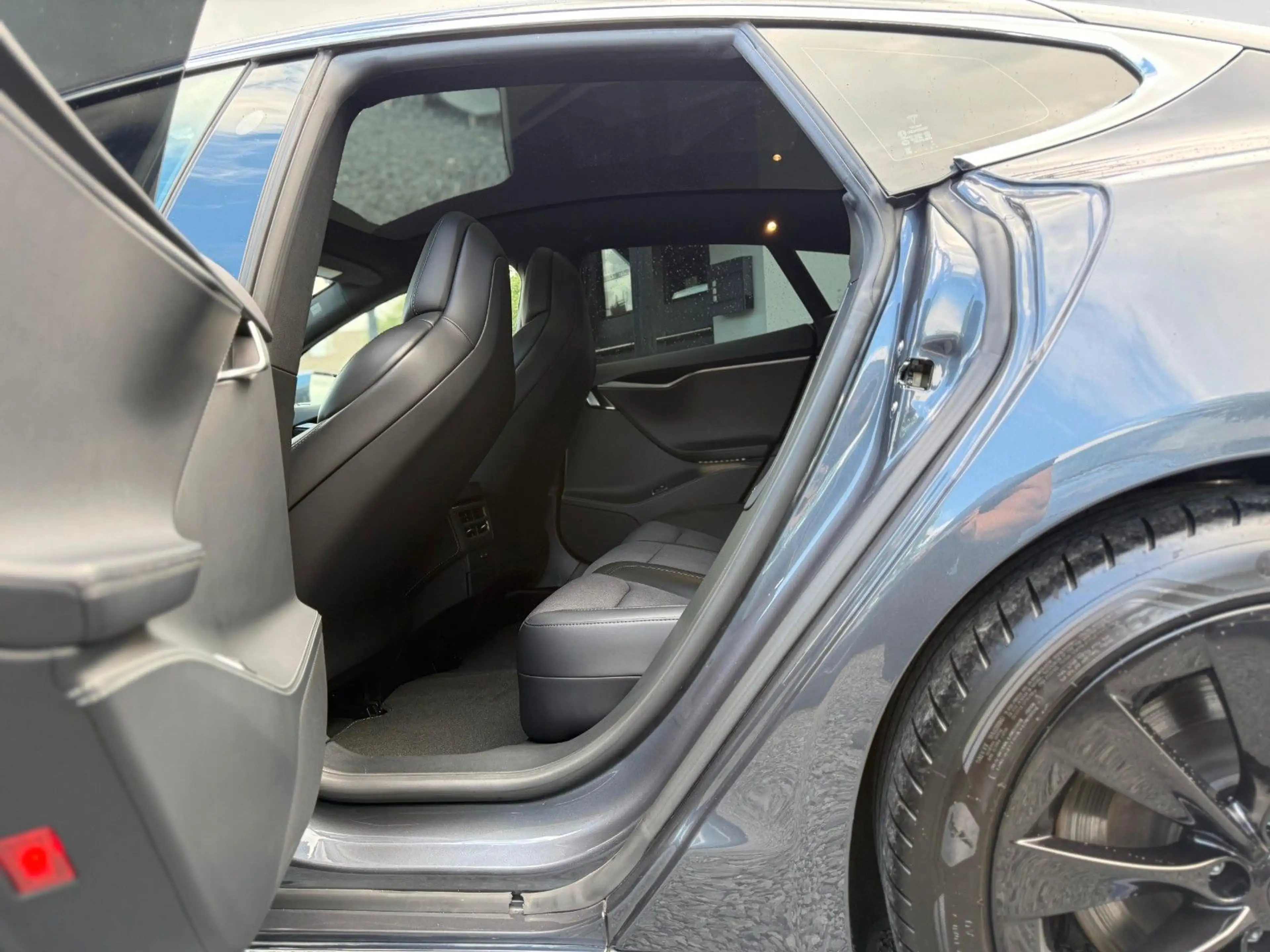Tesla Model S 75D AWD Premium *Full Selfdriving* — photo 14