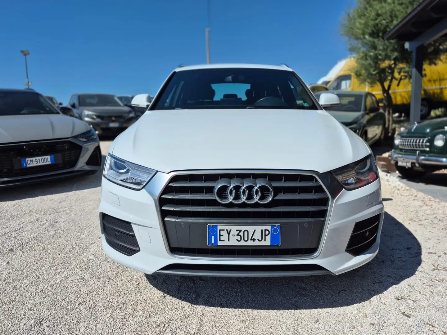 Audi Q3 Q3 2.0 tdi Business Plus 140cv Bianco - 2