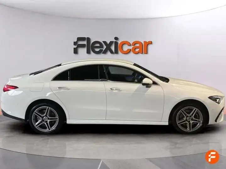 Mercedes-Benz CLA 2024, foto 11