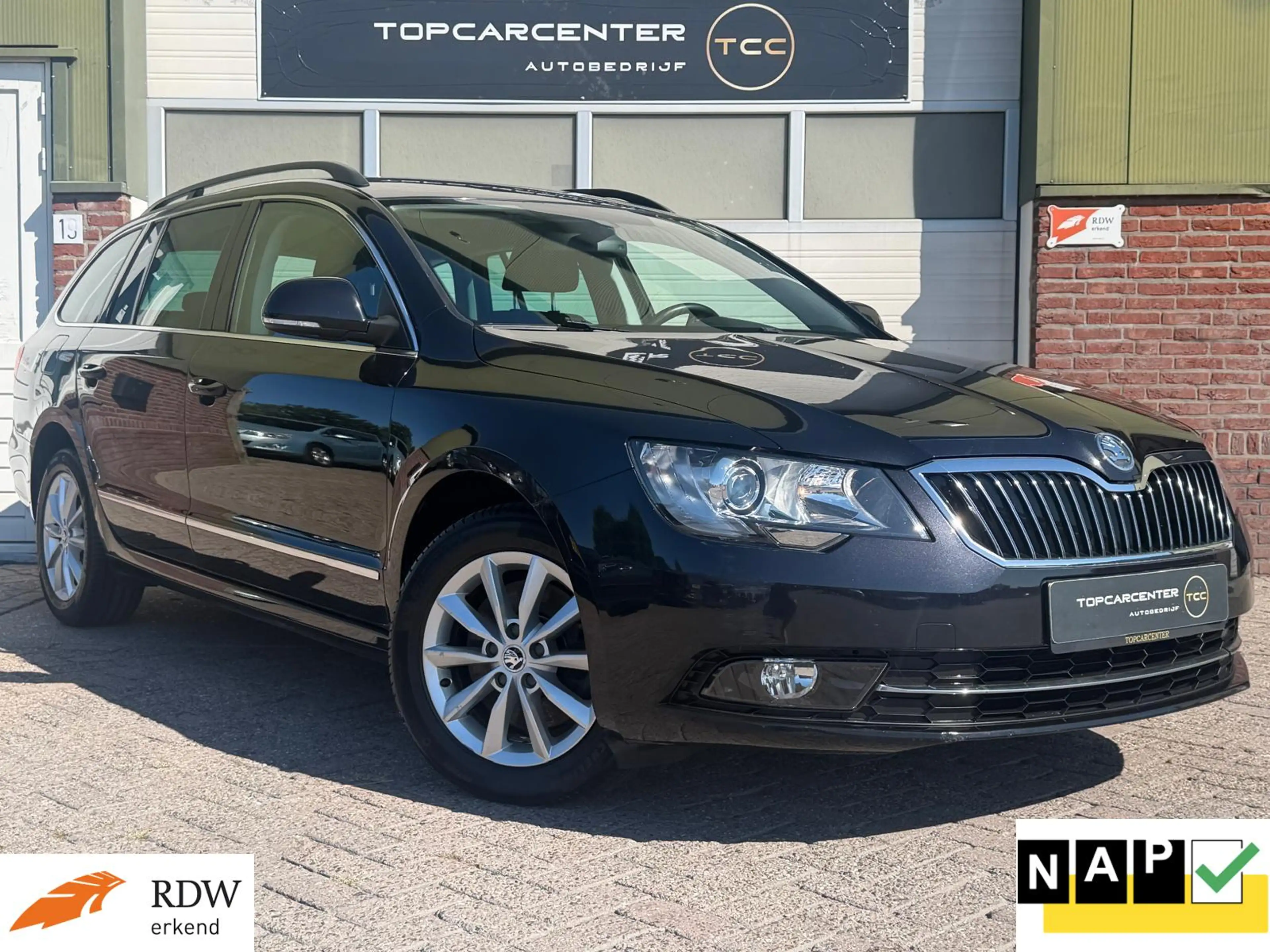 Skoda Superb Combi 1.8 TSI Ambition/AUT/PARKS/NAVI/APK/NAP