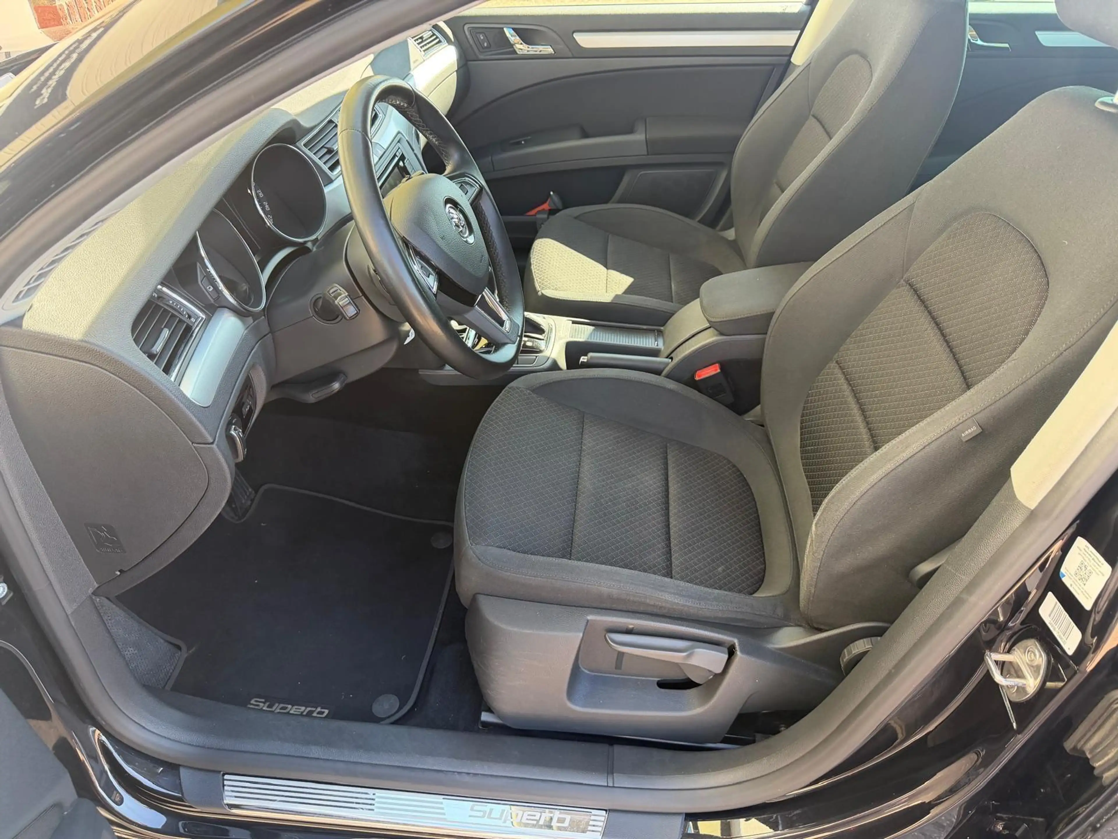 Skoda Superb Combi 1.8 TSI Ambition/AUT/PARKS/NAVI/APK/NAP — photo 11