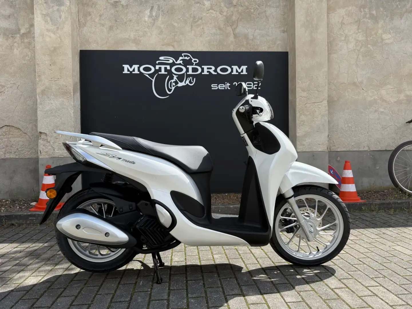 Honda SH 125 Mode inkl. Preisgarantie Negro - 1