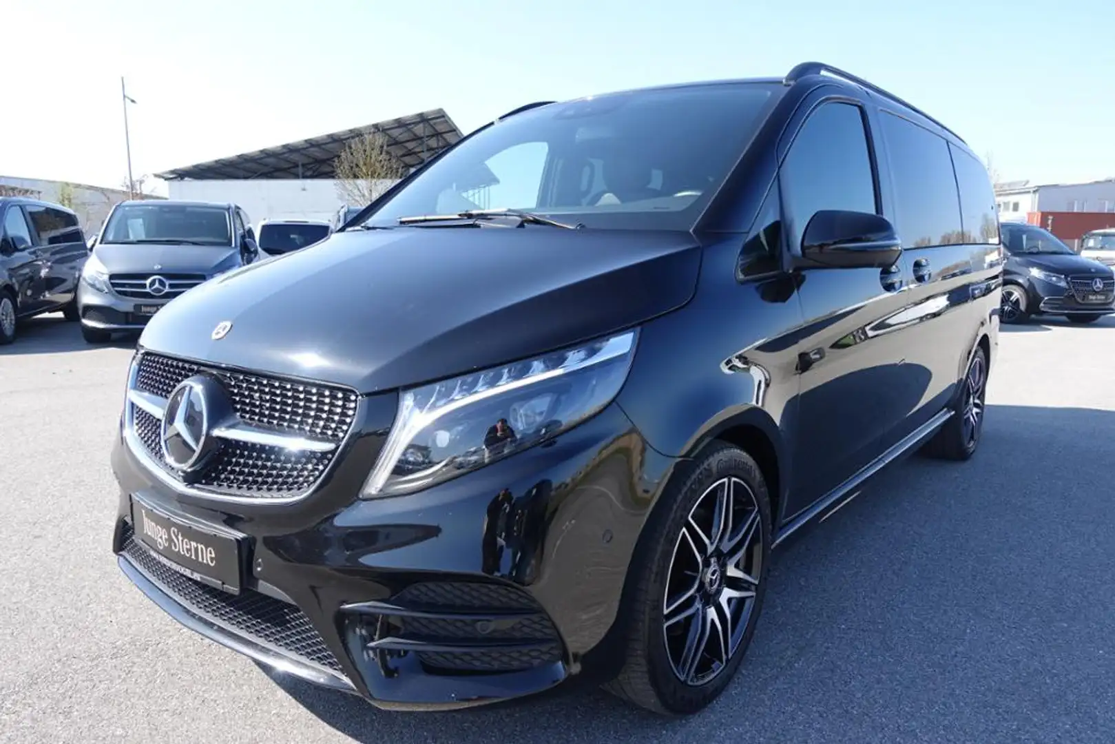 Mercedes-Benz V 250 d lang 8-Sitzer AMG+Distronic Noir - 1