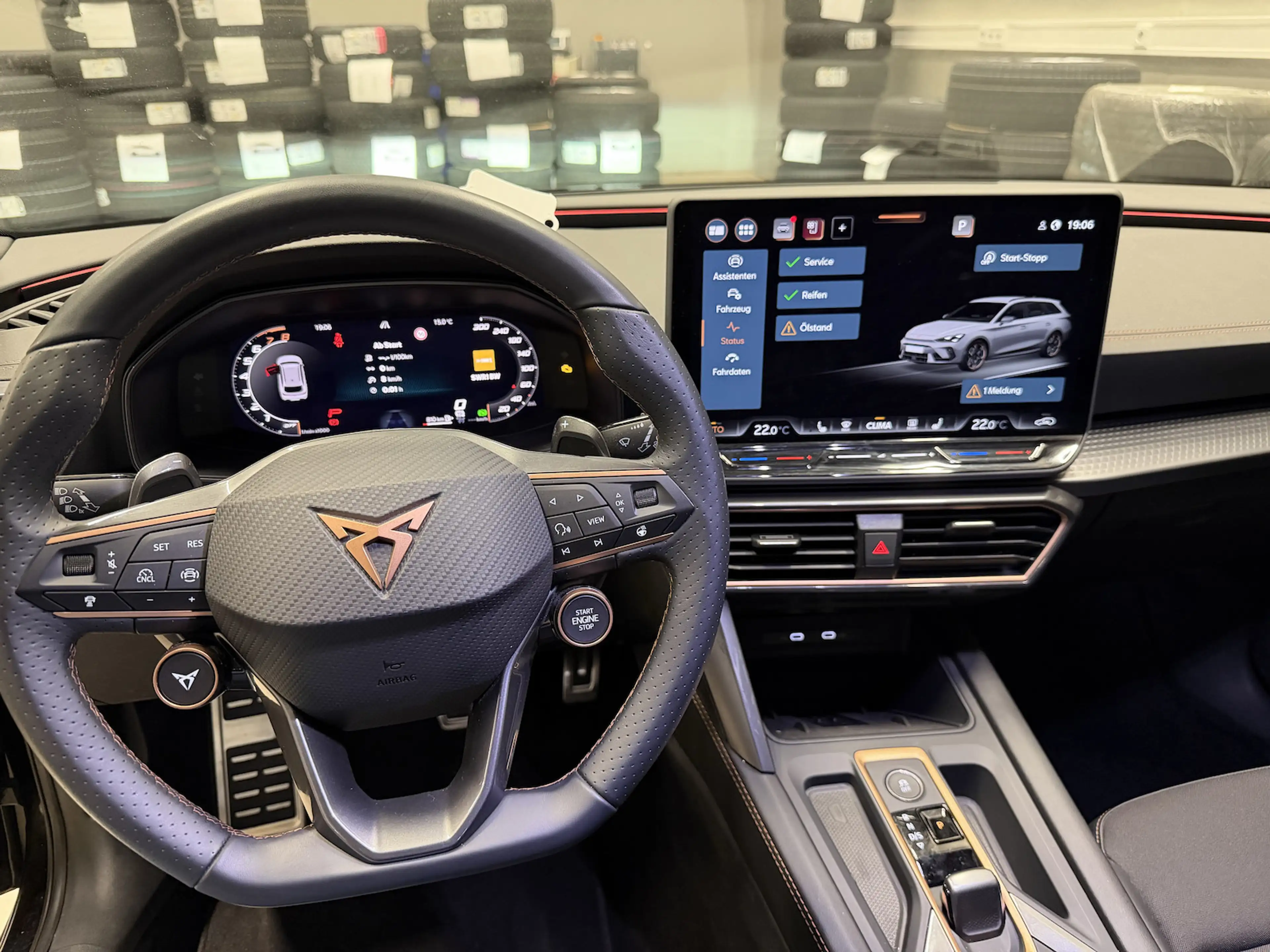 CUPRA Leon ST 1.5eTSI DSG AHK Assist XL Navi Matrix — photo 10
