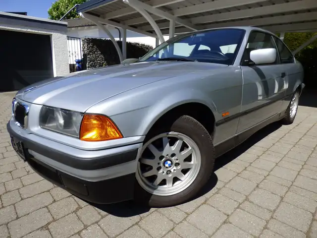 BMW 320 i Coupe *1.Hand*Orig. 66.500km*HU-AU neu*TOP*