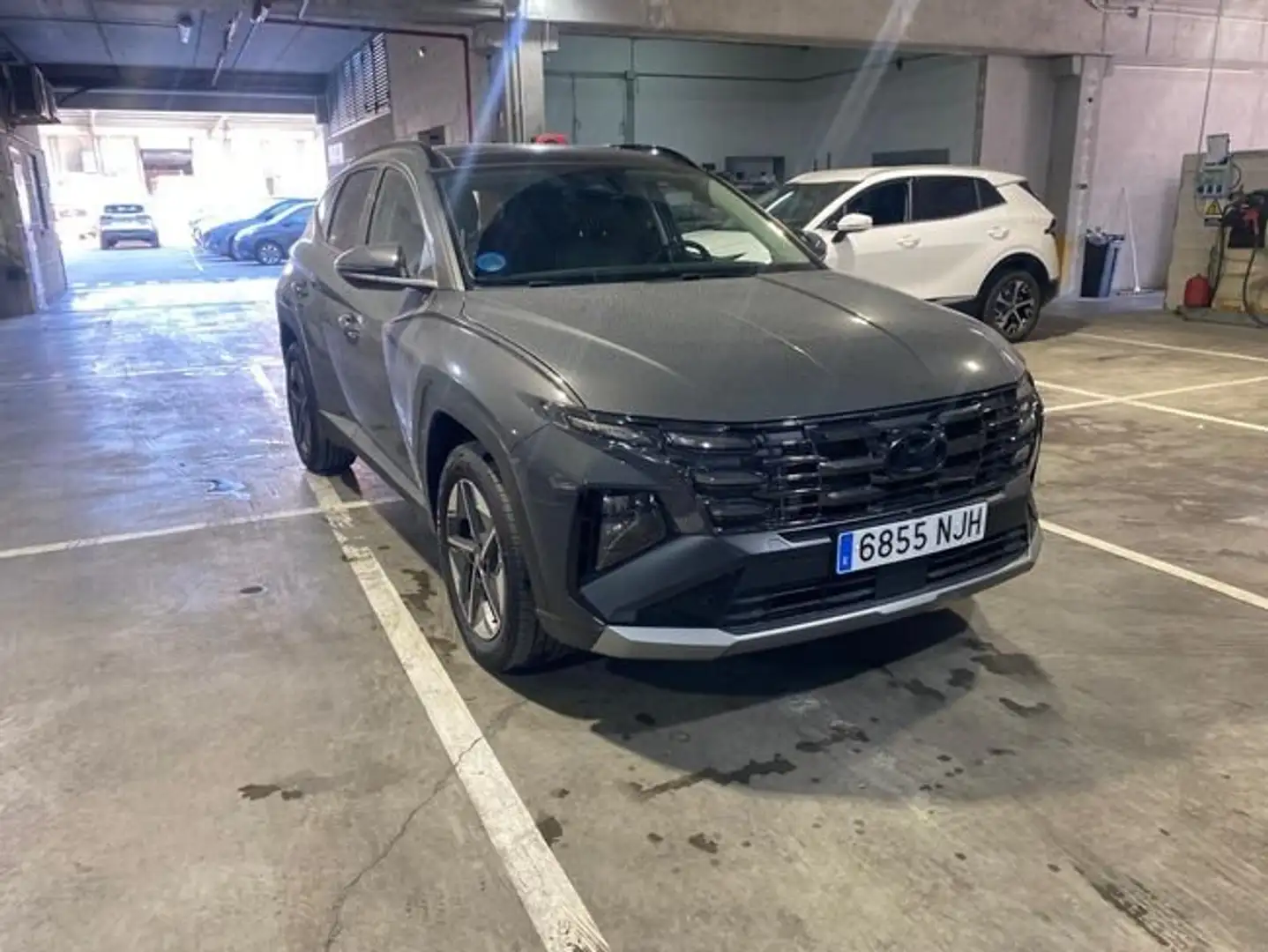 Hyundai TUCSON 1.6 T PHEV 4x4 Tecno Sky AT Gris - 2