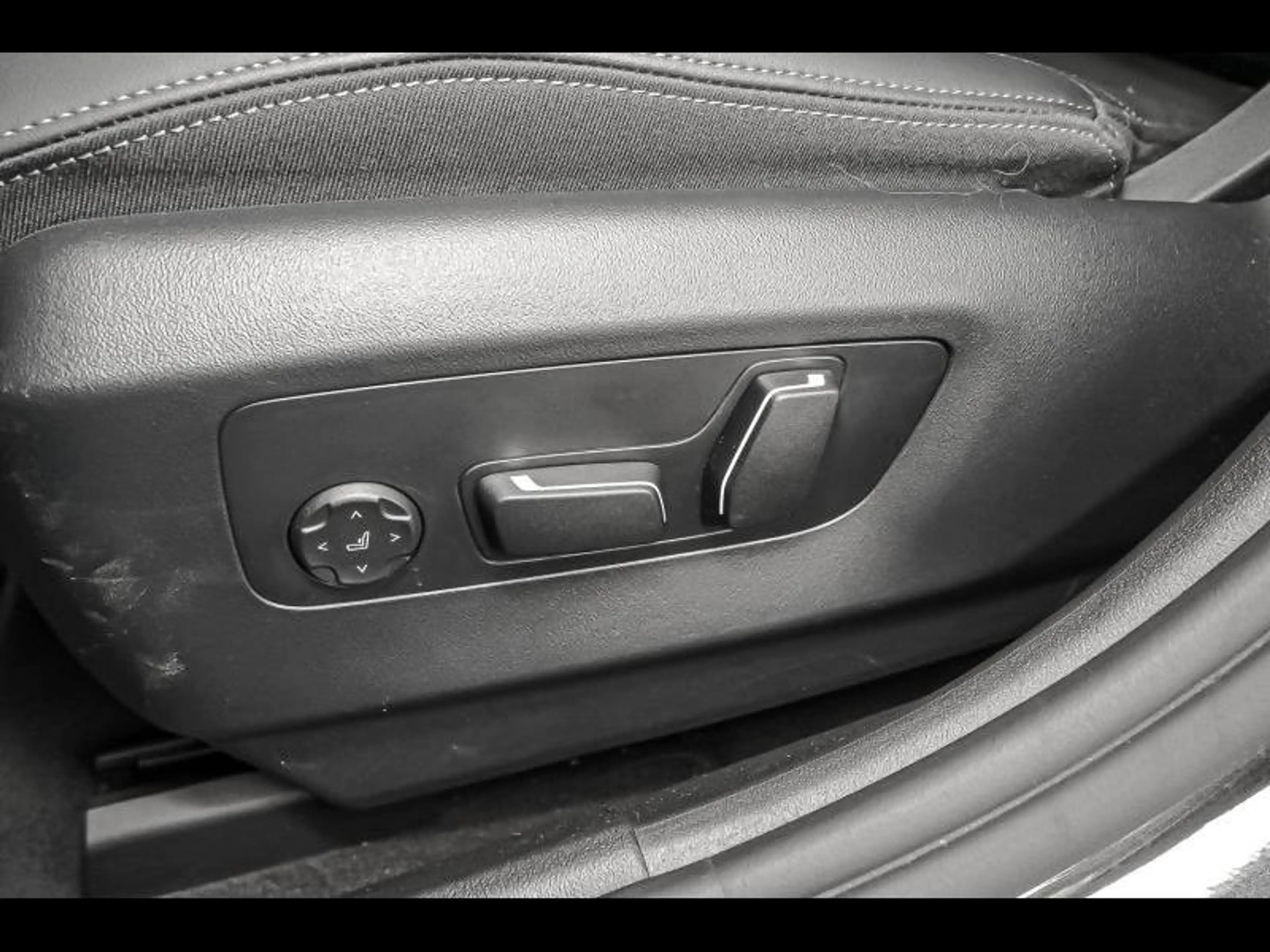 BMW i5 eDrive40 M Sportpakket — photo 19