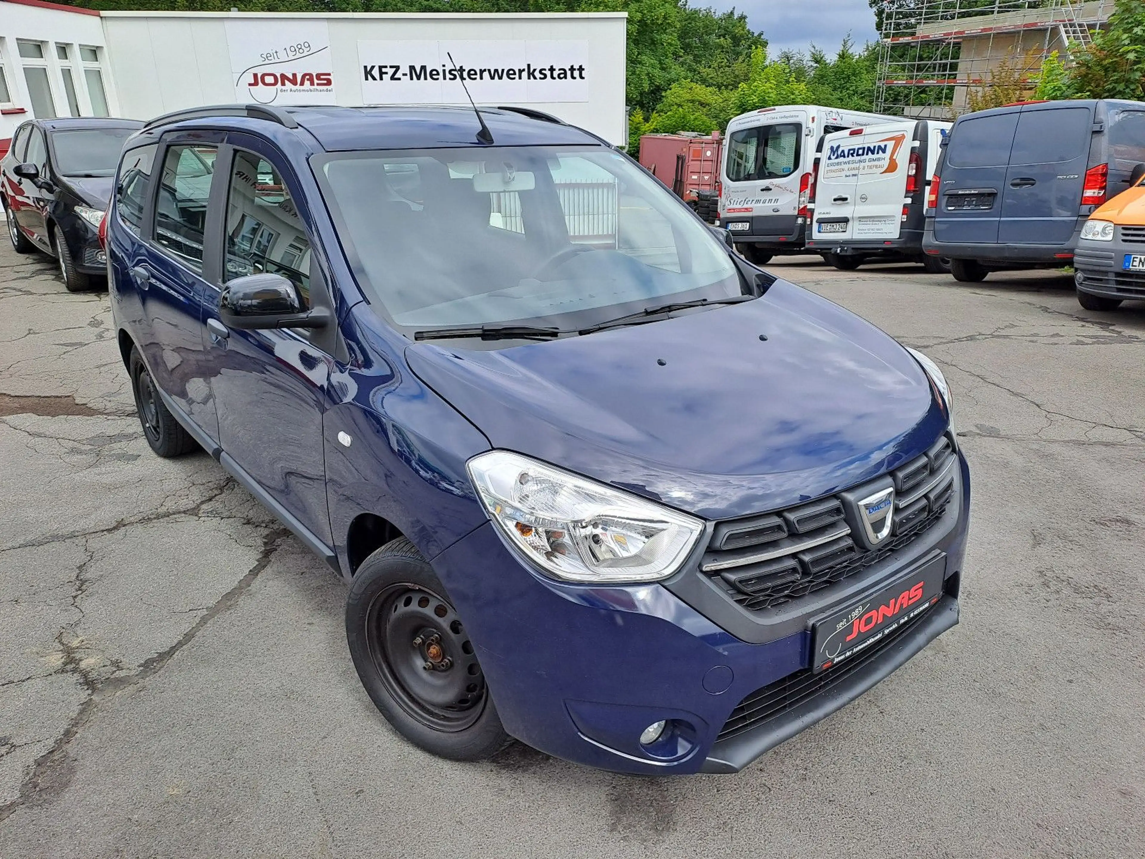 Dacia Lodgy Comfort *Navigation*Sitzheizung*Bluetooth*