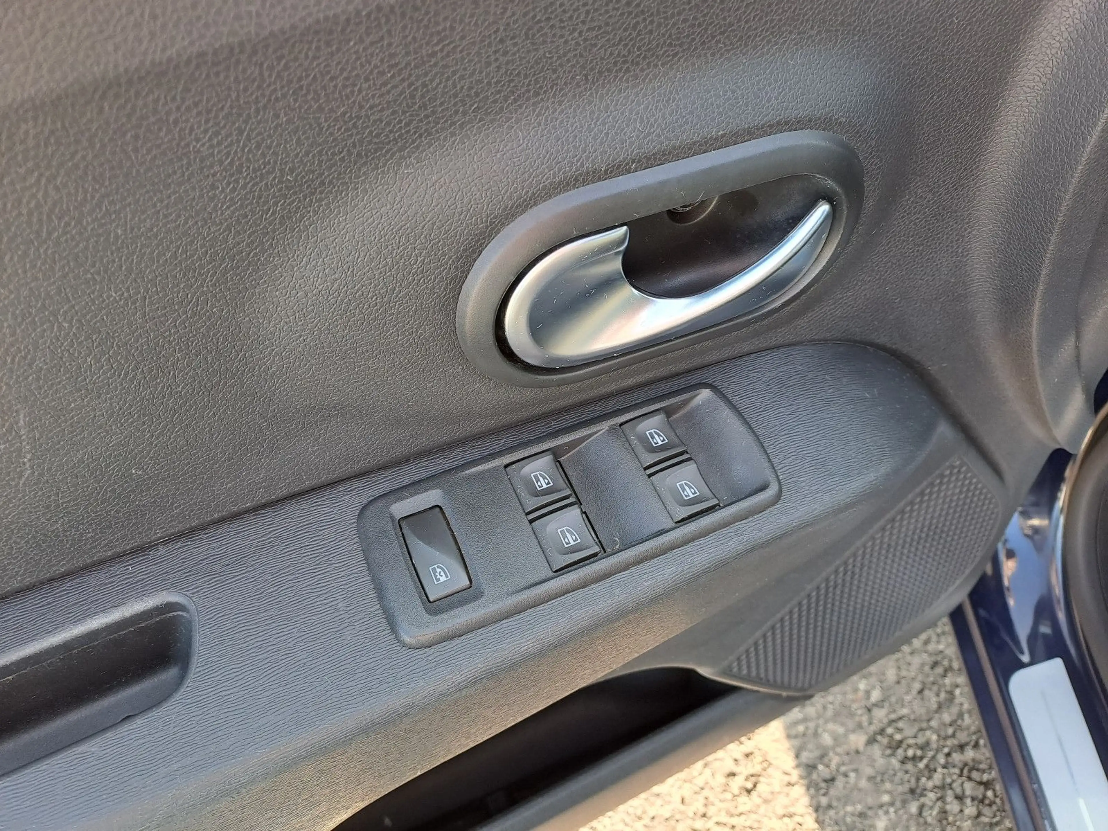 Dacia Lodgy Comfort *Navigation*Sitzheizung*Bluetooth* — photo 8
