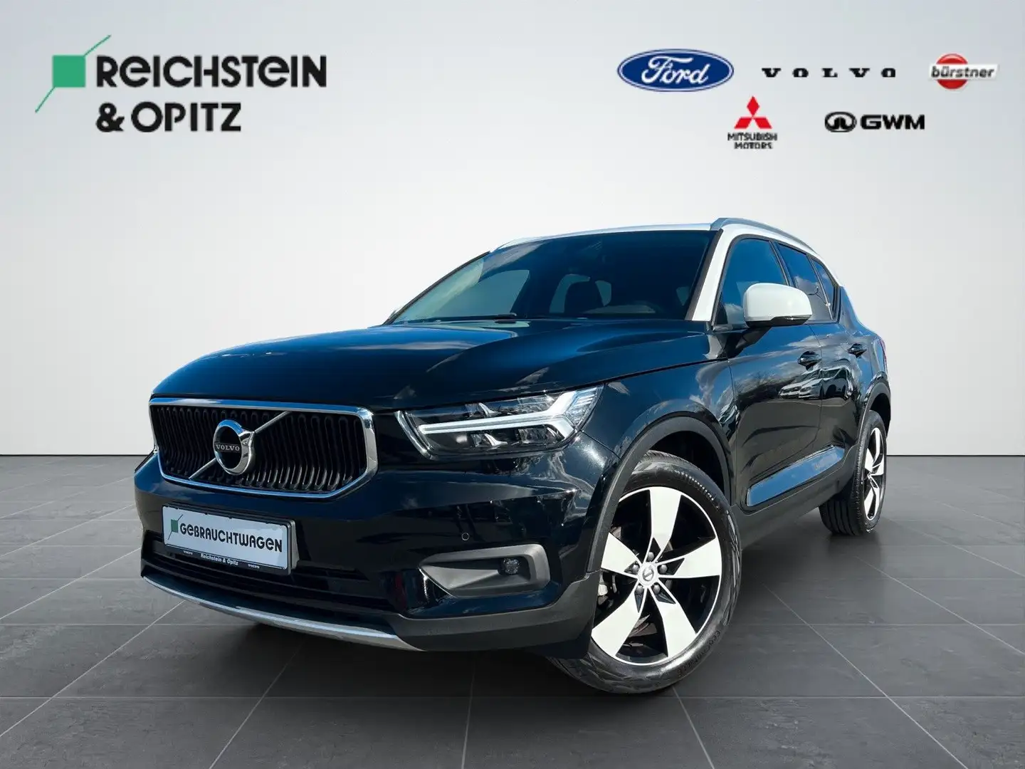 Volvo XC40 T2 Momentum Pro/WinterPaket/DAB Zwart - 1