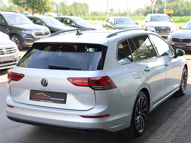 Volkswagen Golf view 11