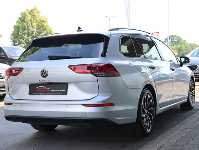 Volkswagen Golf view 12