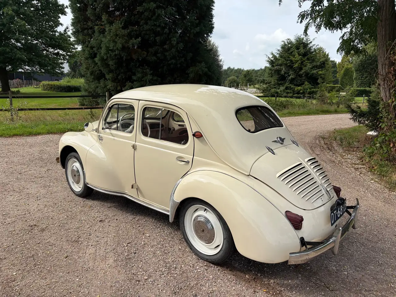 Renault R 4 4cv 1062, foto 2
