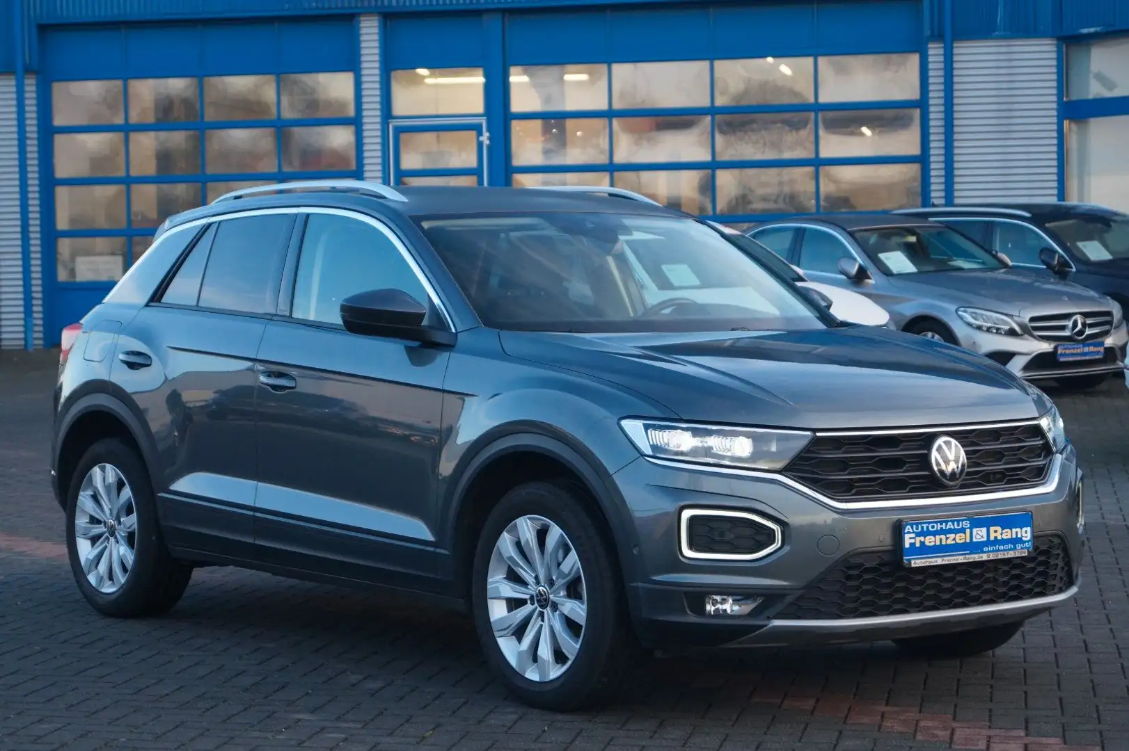 Volkswagen T-Roc TDI Style *Anhängerk.*Kamera*Navi*ACC* Gris - 1