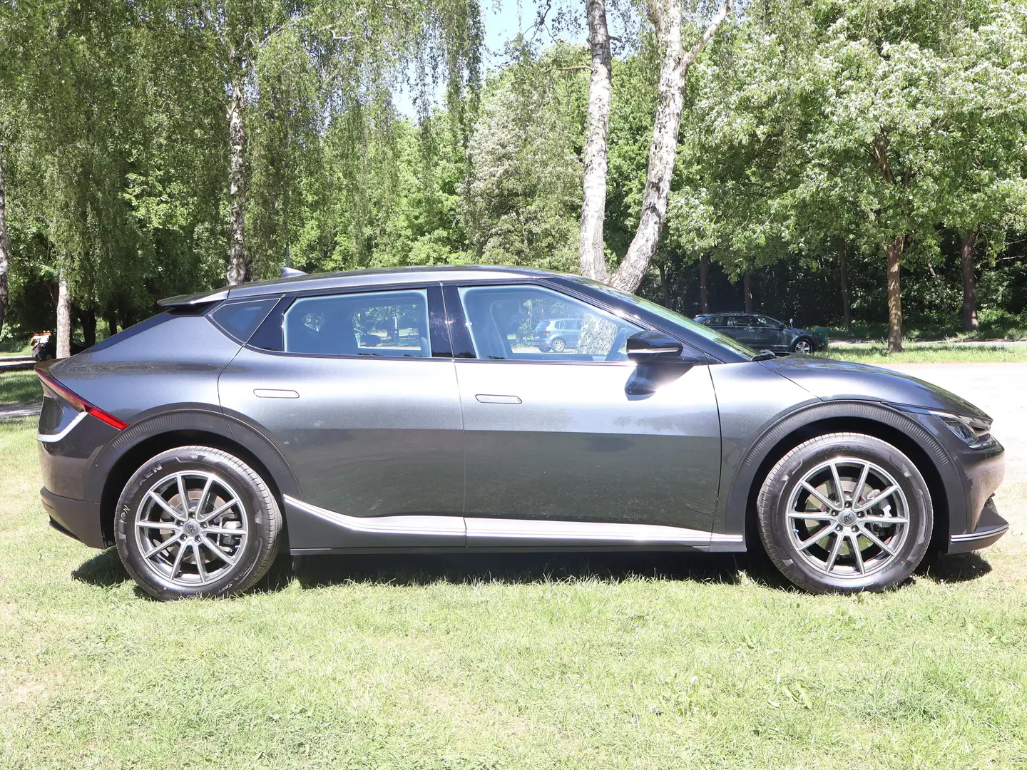 Kia EV6 EV6 77,4-kWh AWD Grau - 2