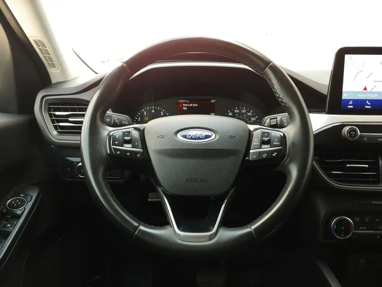 Ford Escape снимка Ford Escape