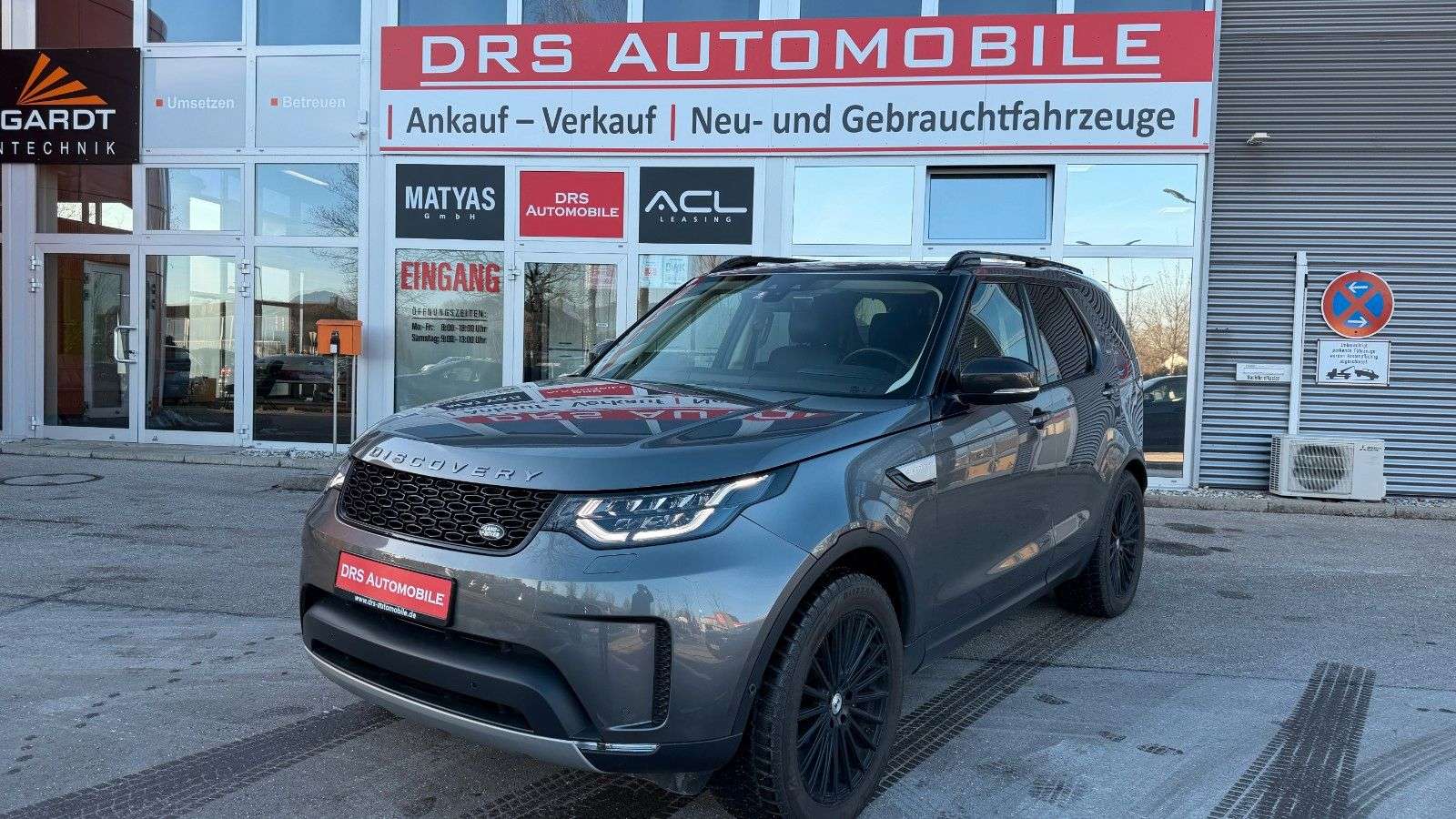 Second hand Land Rover Discovery 3.0