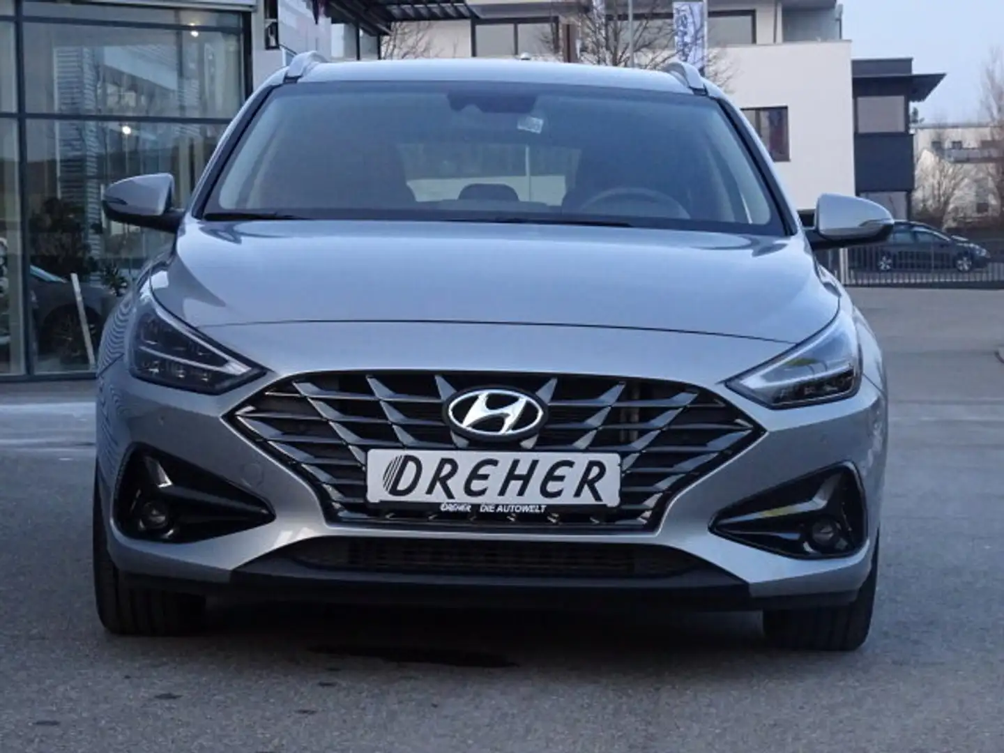 Hyundai i30 i30 Smart LM/ Kamera/PDC/Sitzhzg./DAB/Klima Grijs - 2