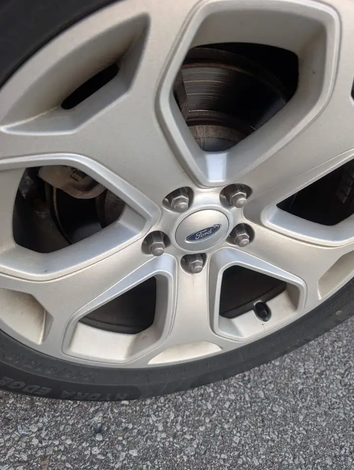 Ford Edge fotografie Ford Edge