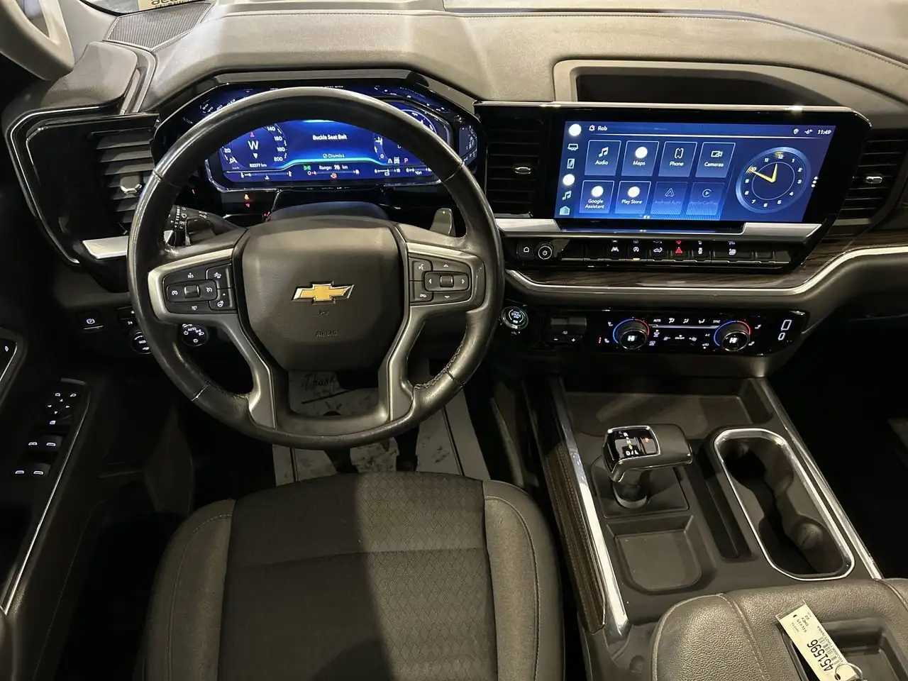 Chevrolet Silverado 1500 снимка Chevrolet Silverado 1500