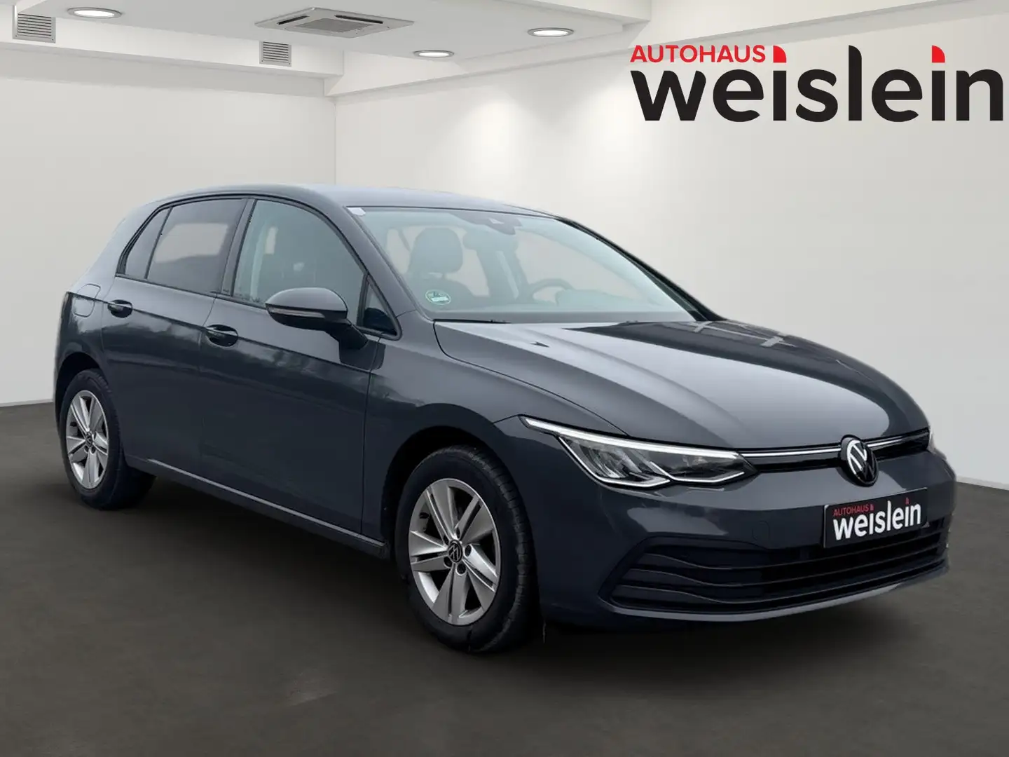 Volkswagen Golf Life - 2