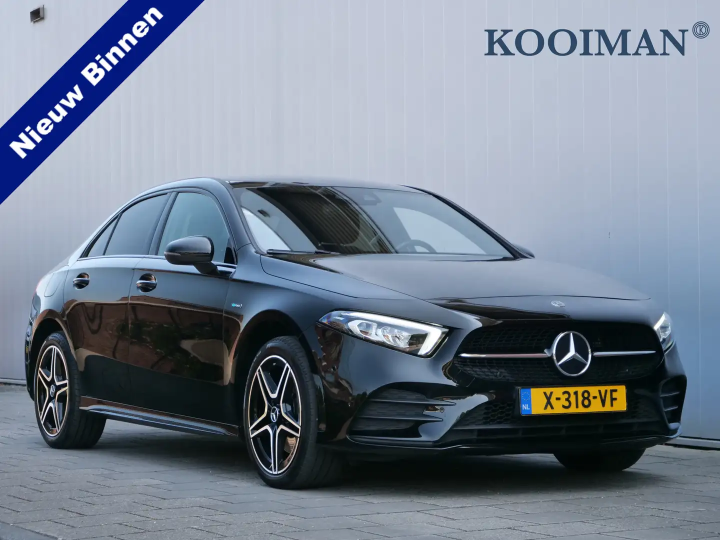Mercedes-Benz A 250 250e 218pk Business Solution AMG Automaat Sfeerver Noir - 1