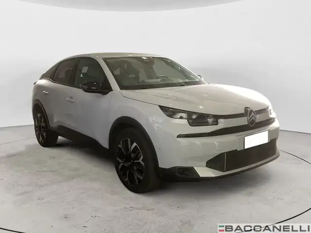 Citroen C4 view 5
